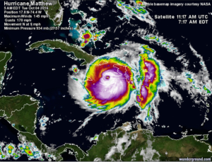 Radarbeeld van de orkaan. Nabij de kern kunnen we zeer hevige neerslag zien.
